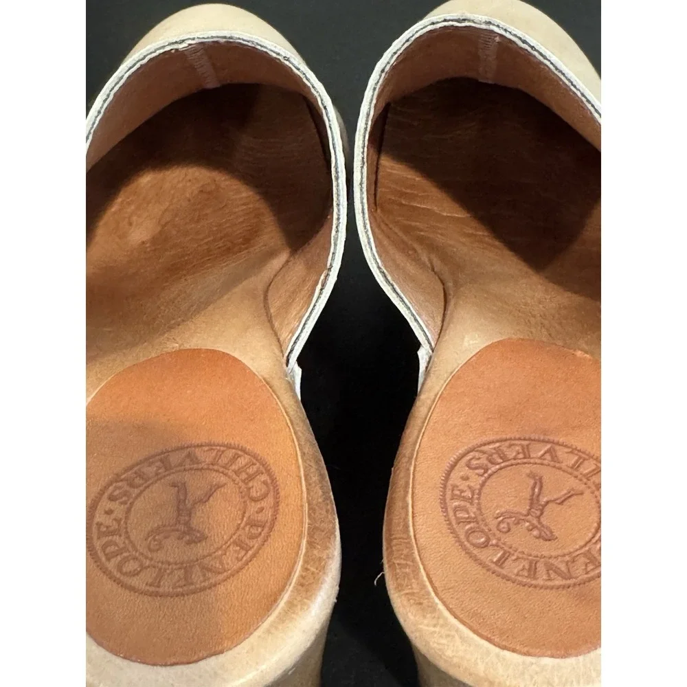 Penelope Chilvers Patent Leather Wedge Clogs Cream Anthropologie 39 8/8.5 $225